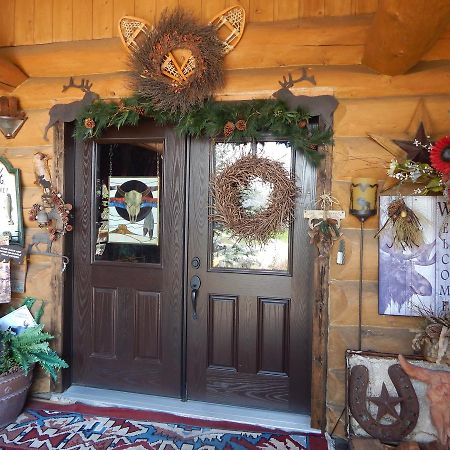 Idle Spurs Log Cabin Bed & Breakfast Black Diamond Kültér fotó