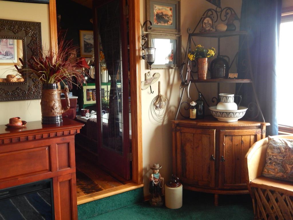 Idle Spurs Log Cabin Bed & Breakfast Black Diamond Szoba fotó