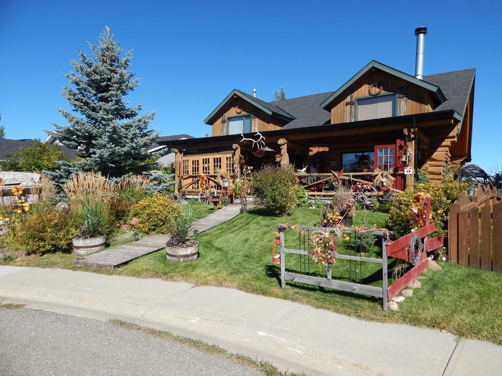 Idle Spurs Log Cabin Bed & Breakfast Black Diamond Kültér fotó