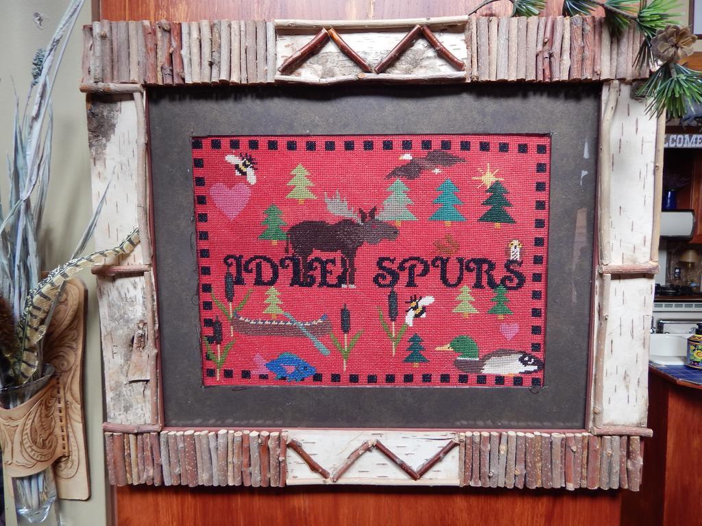 Idle Spurs Log Cabin Bed & Breakfast Black Diamond Kültér fotó