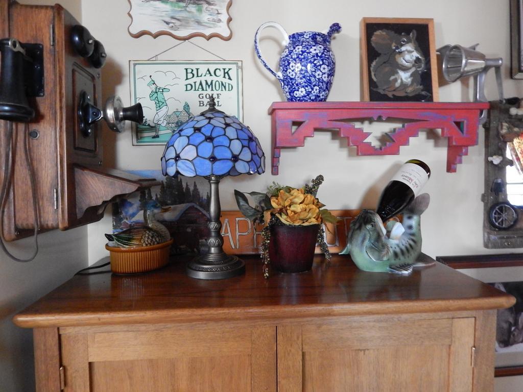 Idle Spurs Log Cabin Bed & Breakfast Black Diamond Kültér fotó