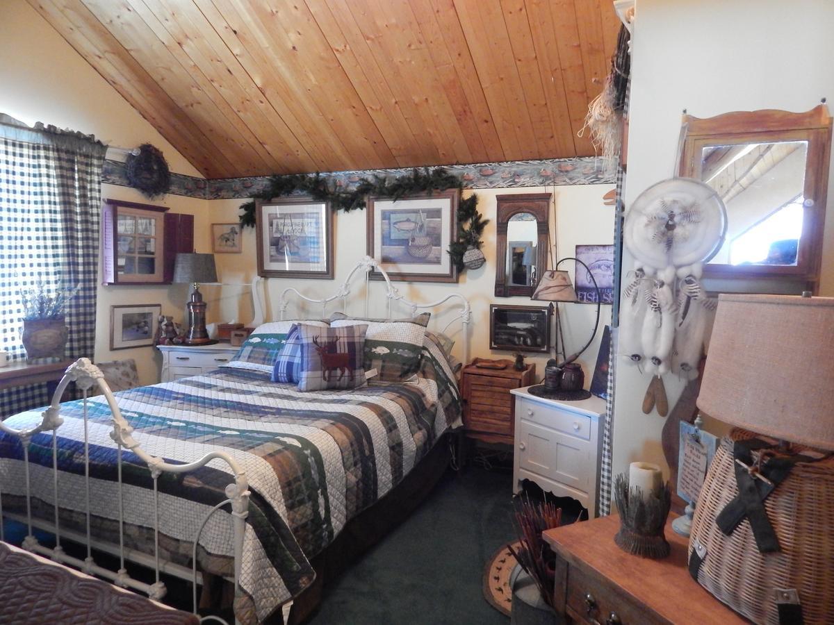 Idle Spurs Log Cabin Bed & Breakfast Black Diamond Kültér fotó