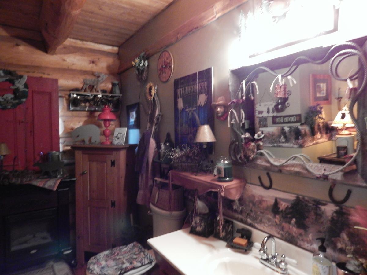 Idle Spurs Log Cabin Bed & Breakfast Black Diamond Kültér fotó